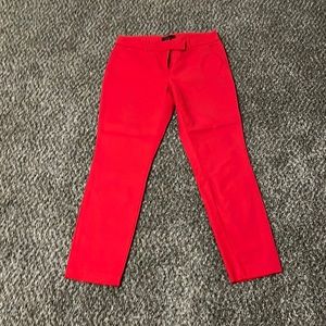 Red cropped pant